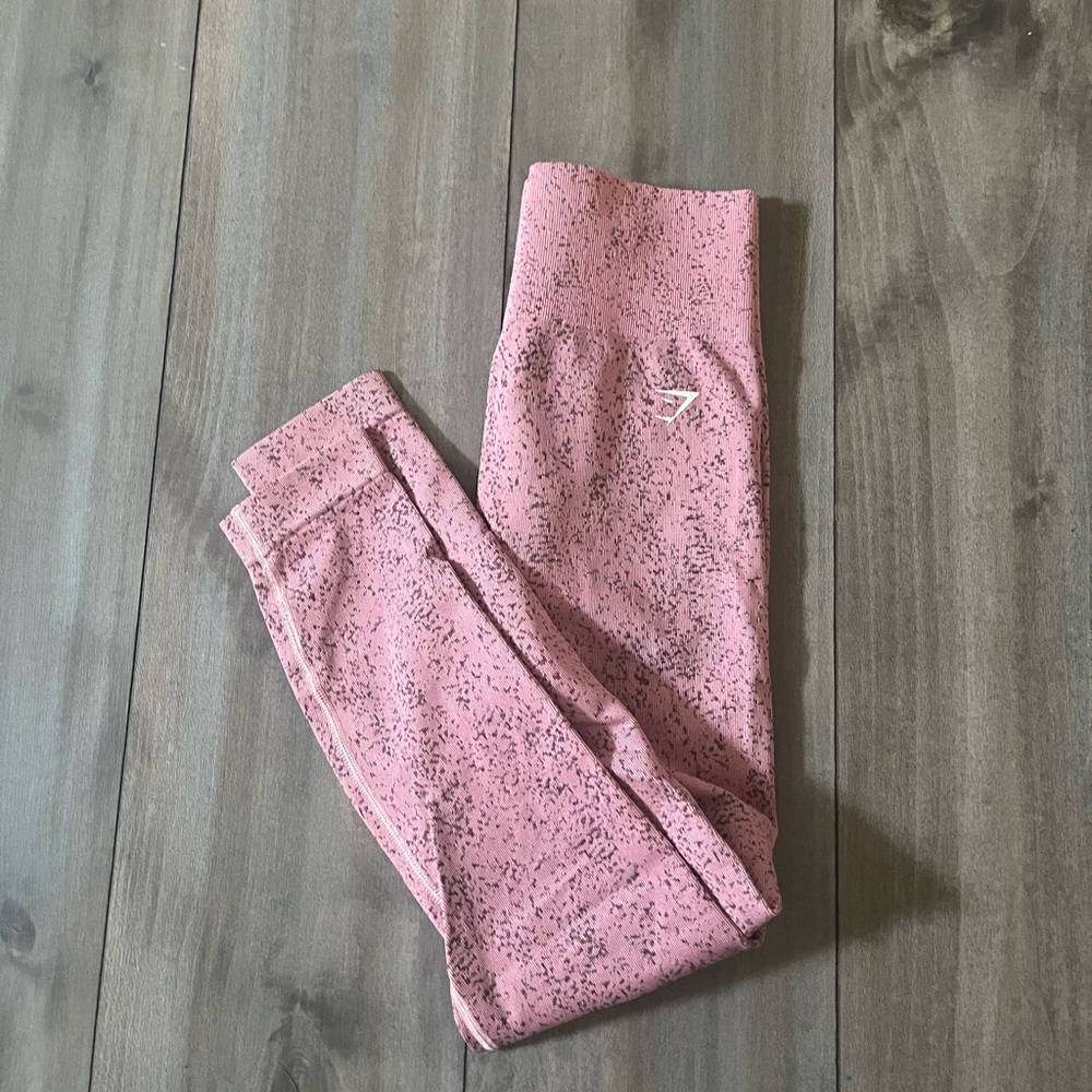 GYMSHARK 🦈 MEDIUM